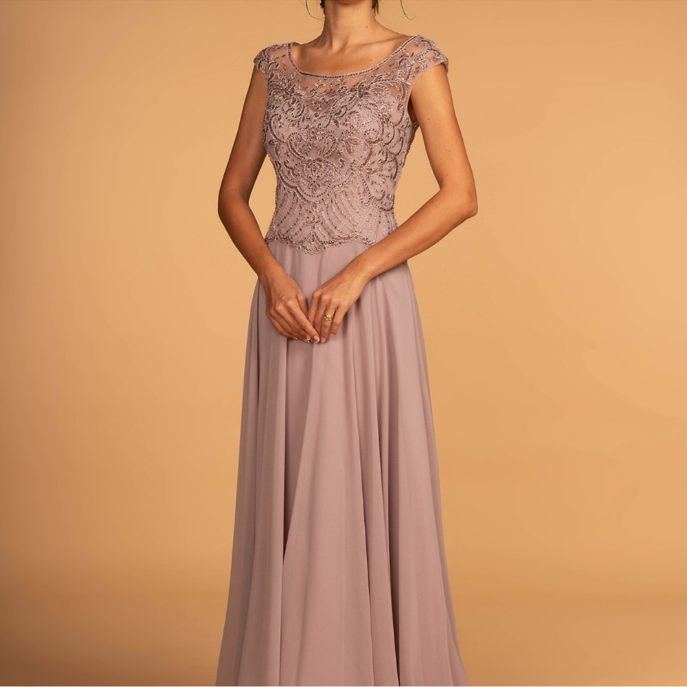 Chiffon Illusion Scoop Neckline patterned A-waist long evening dress GL2523